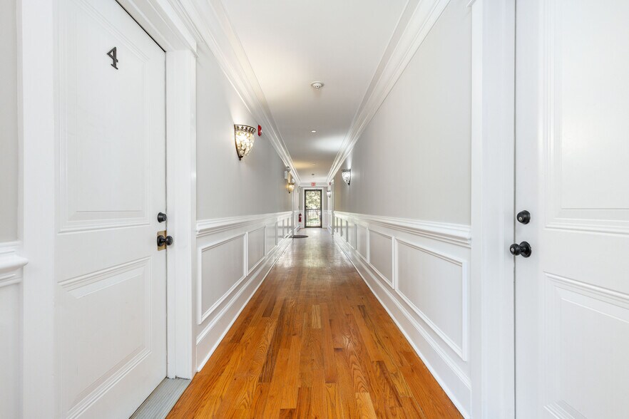 More Photos Of 4557 Manayunk Ave, Philadelphia Apartments For Sale