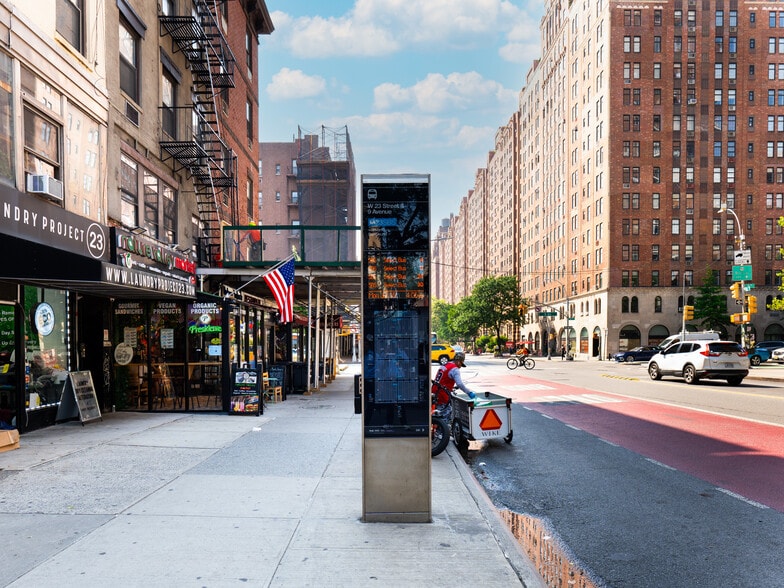 More Photos Of 362 W 23rd St, New York Apartments For Lease
