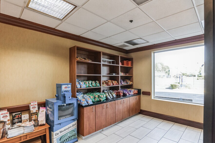 More Photos Of 7350 Williamson Blvd, Manassas Hotel For Sale