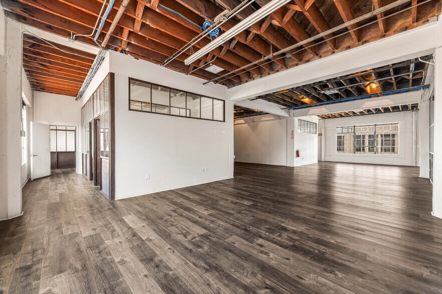 More Photos Of 932 Wilson St, Los Angeles Loft Creative Space For Lease