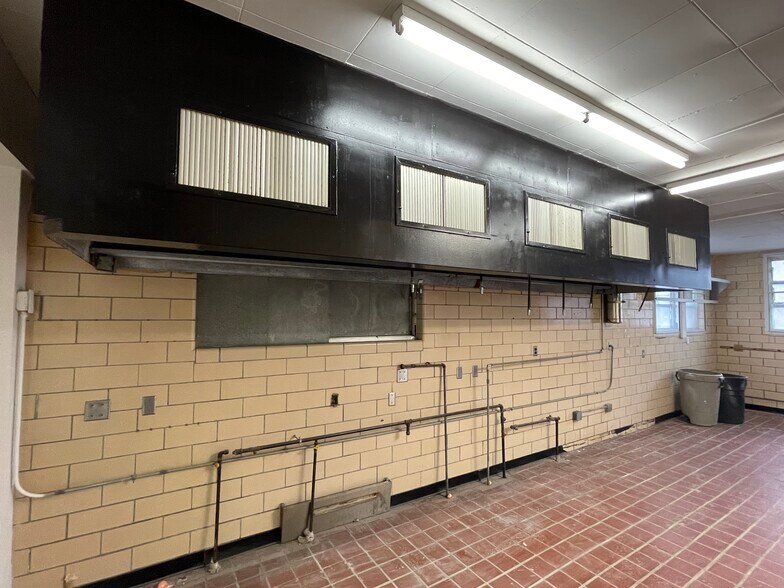 More Photos Of 62-64 W Antietam St, Hagerstown Apartments For Lease