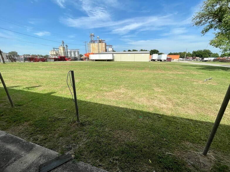 More Photos Of 312 S B St, Davis Apartments For Sale