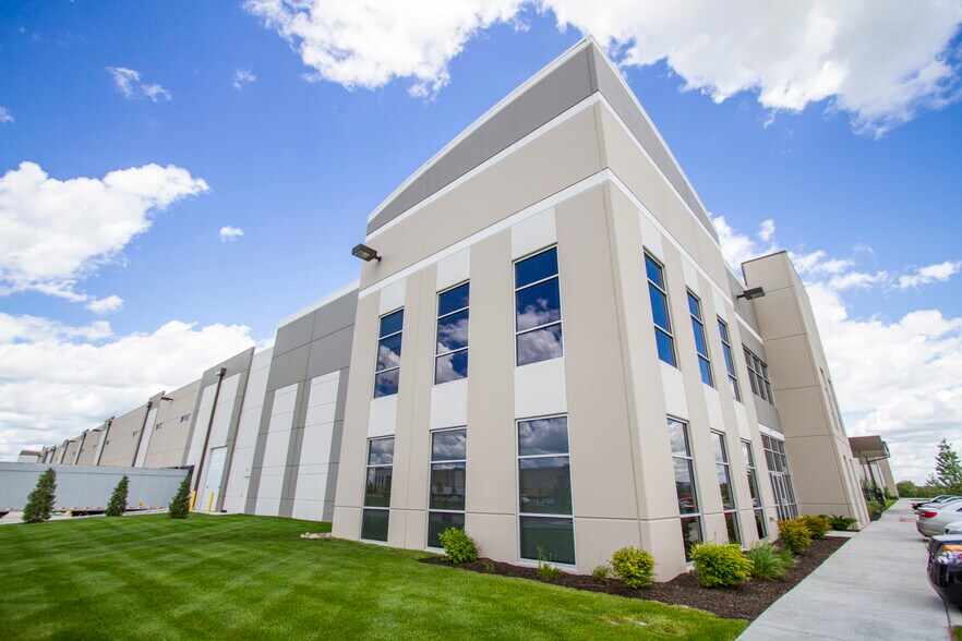 More Photos Of 525 Scalybark Rd, Gastonia Warehouse For Lease