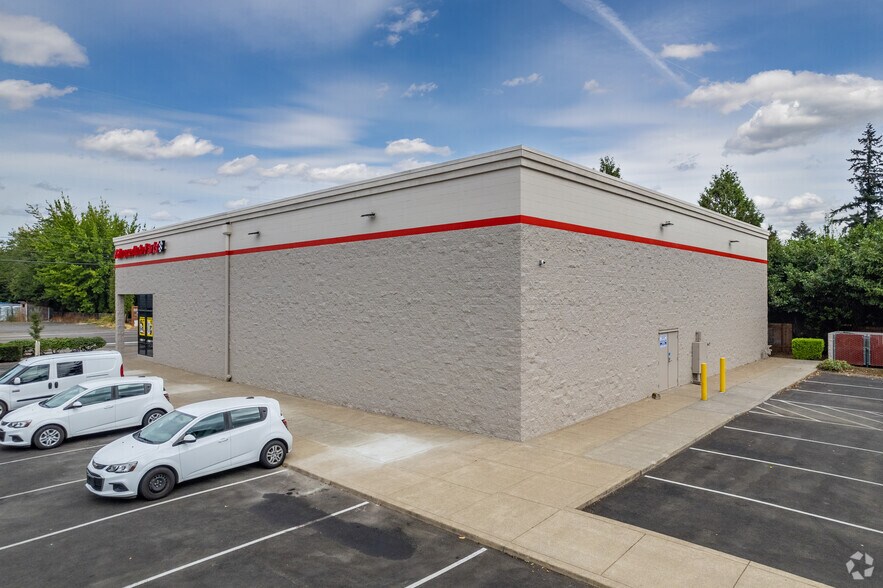 More Photos Of 16716 SE Division St, Portland Freestanding For Sale