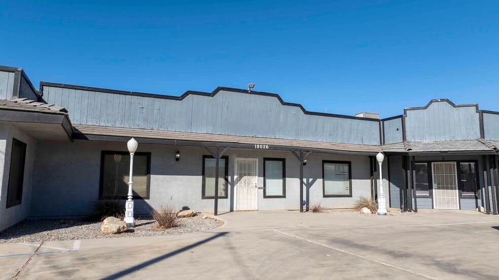 More Photos Of 18026 Jonathan St, Adelanto Medical For Lease