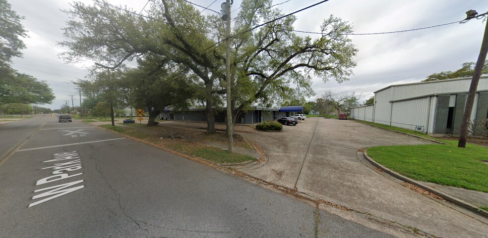 More Photos Of 1301 W Park Ave, Orange Medical For Lease