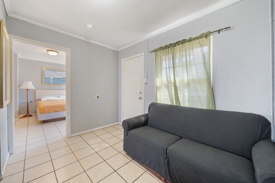 More Photos Of 309 S Fulton Beach Rd, Rockport Hotel For Sale