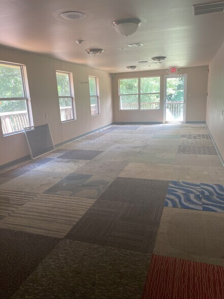 More Photos Of 3021 Memorial Dr SE, Atlanta Religious Facility For Sale