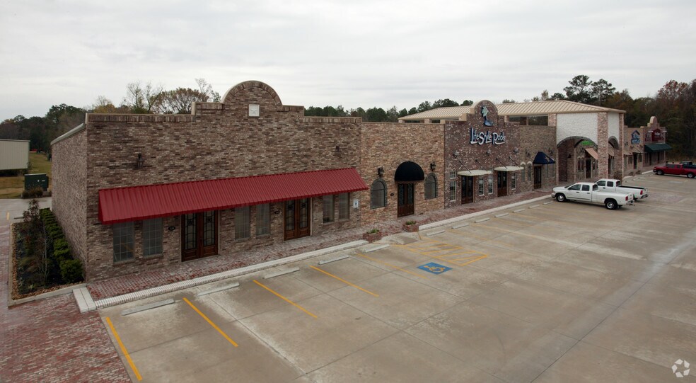 More Photos Of 11133 I-45 Fwy N, Conroe Freestanding For Sale