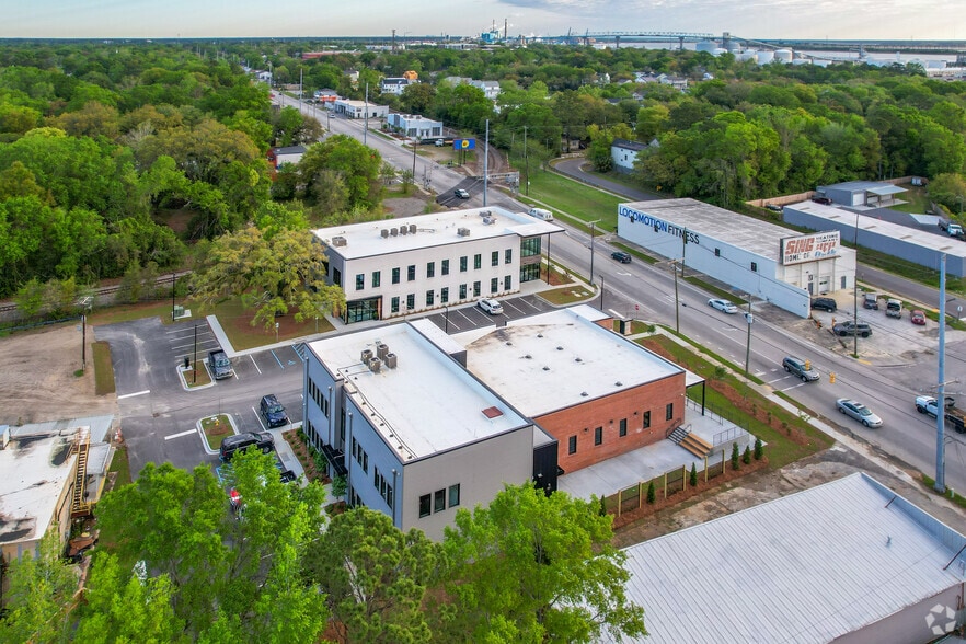 More Photos Of 4289 Spruill Ave, North Charleston Office For Lease