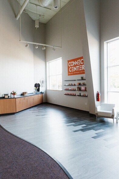 More Photos Of 1601 Galbraith Ave SE, Grand Rapids Office For Sale