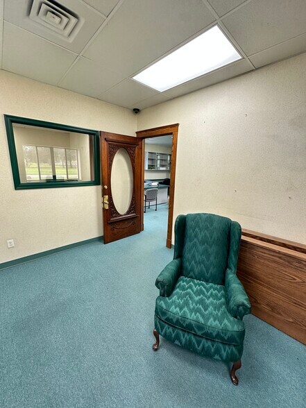 More Photos Of 1980 S West Blvd, Vineland Manufacturing For Lease