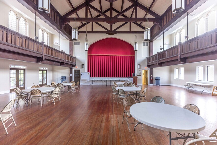 More Photos Of 1100 Stockton St, Jacksonville Religious Facility For Lease