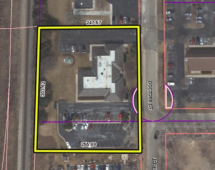 More Photos Of 501 Doctors Ct, Oshkosh Medical For Sale