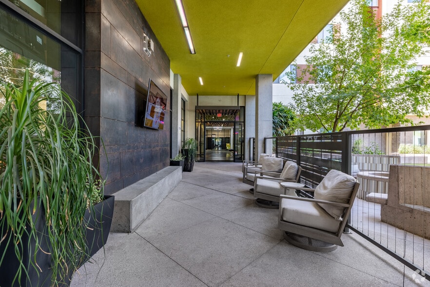 More Photos Of 350 E Congress St, Tucson Apartments For Lease