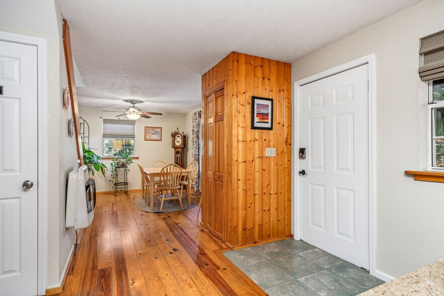 More Photos Of 279 Siever Rd, Crossville Specialty For Sale