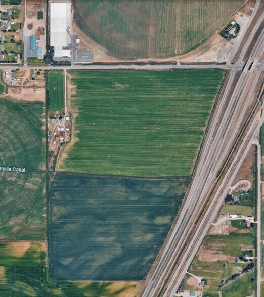 More Photos Of SWC US Highway 20 & County Line Road, Rigby Storefront For Lease
