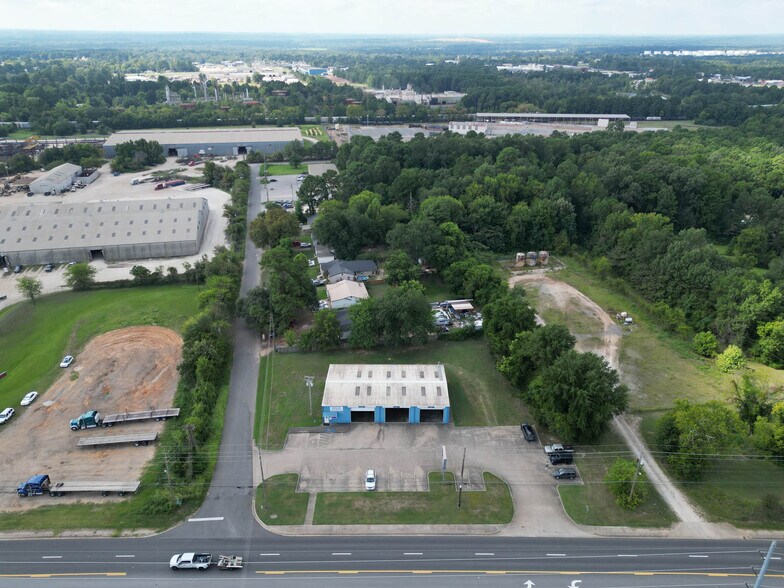 More Photos Of 4900 W Marshall Ave, Longview Auto Repair For Sale