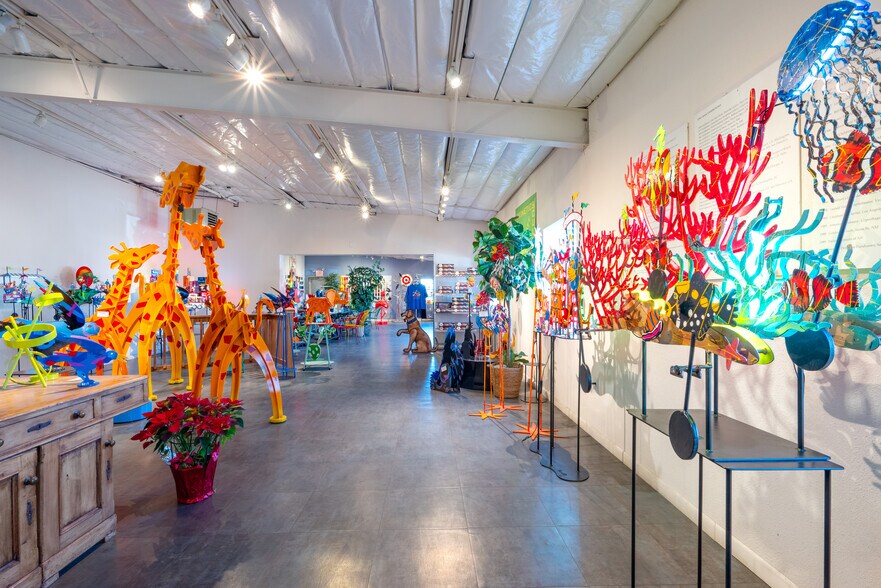 More Photos Of 1127 Siler Park Ln, Santa Fe Industrial For Sale