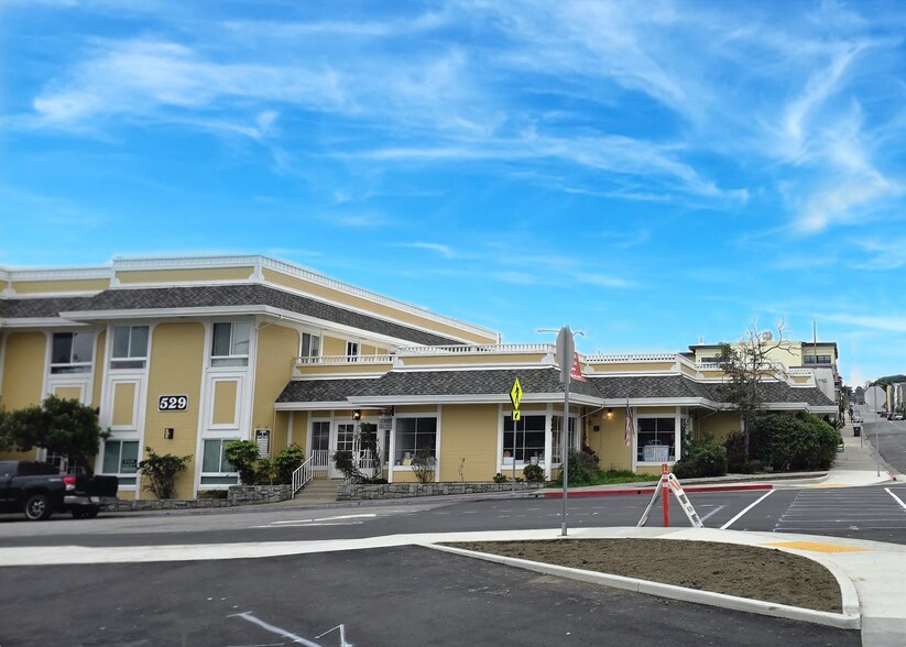 Primary Photo Of 529 Central Ave, Pacific Grove Office Residential For Lease