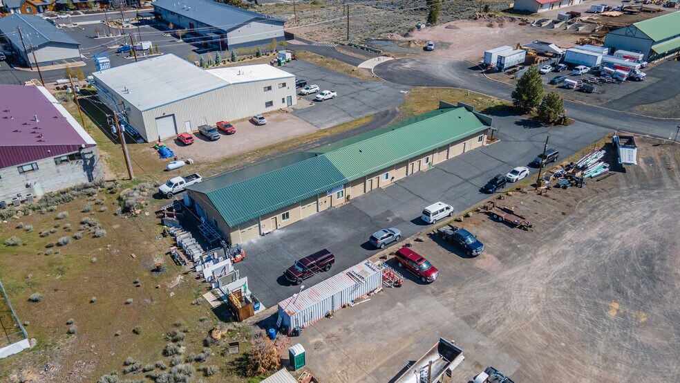 More Photos Of 723 N Curtis Ct, Sisters Industrial For Sale
