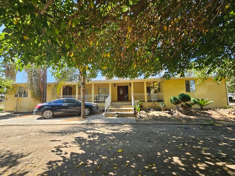 More Photos Of 14398 Avenue 88, Pixley Multifamily For Sale