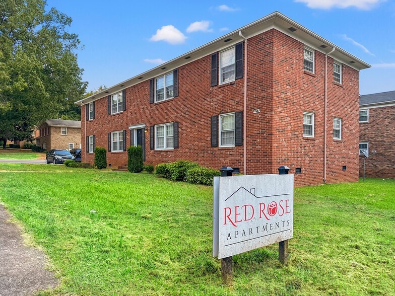 More Photos Of 1041 W Meadow Dr, Lancaster Apartments For Sale