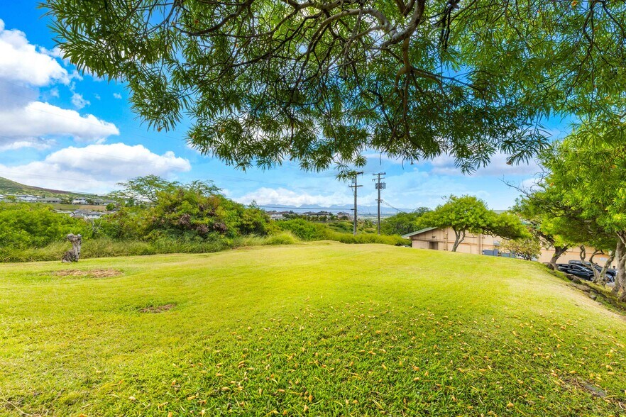 More Photos Of Makakilo Dr, Kapolei Land For Lease