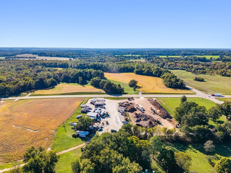 More Photos Of 2819 Highway 54, Paris Industrial For Sale