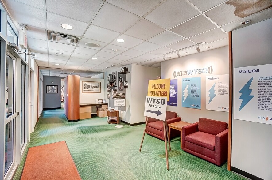 More Photos Of 150 E South College St, Yellow Springs Research And Development For Sale