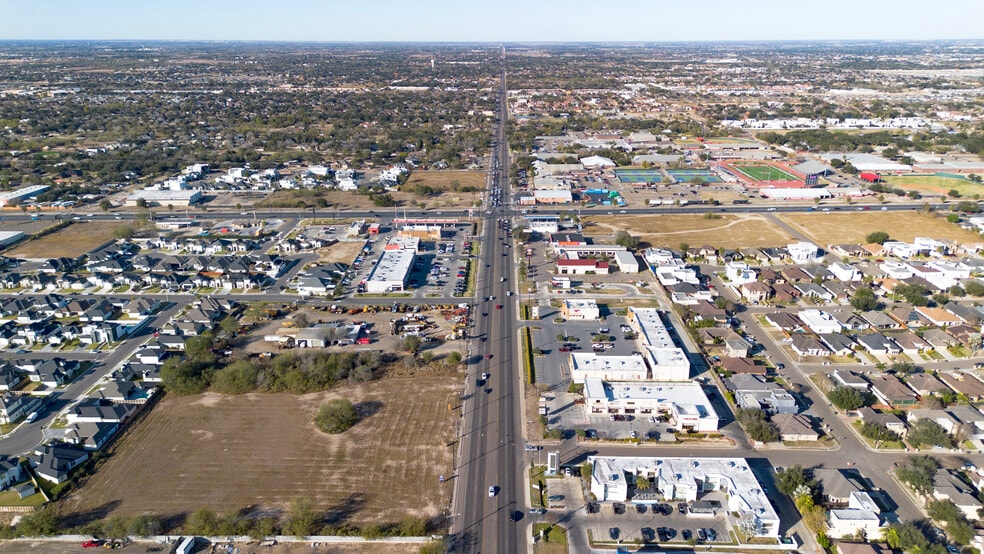 More Photos Of 613 N Shary Rd, Mission Warehouse For Sale