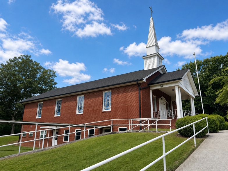 More Photos Of 2662 Thompson Mill Rd, Buford Religious Facility For Sale