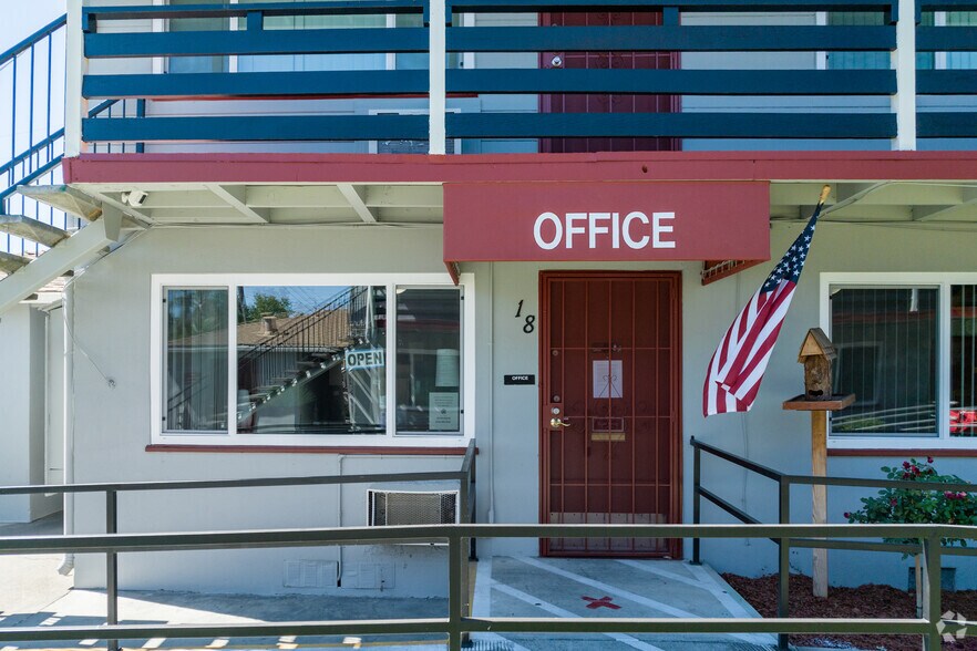 More Photos Of 2928 Watt Ave, Sacramento Apartments For Sale