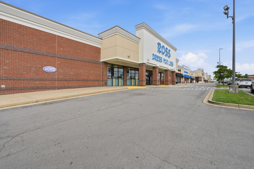 More Photos Of 1900 N Dixie Hwy, Elizabethtown Unknown For Lease