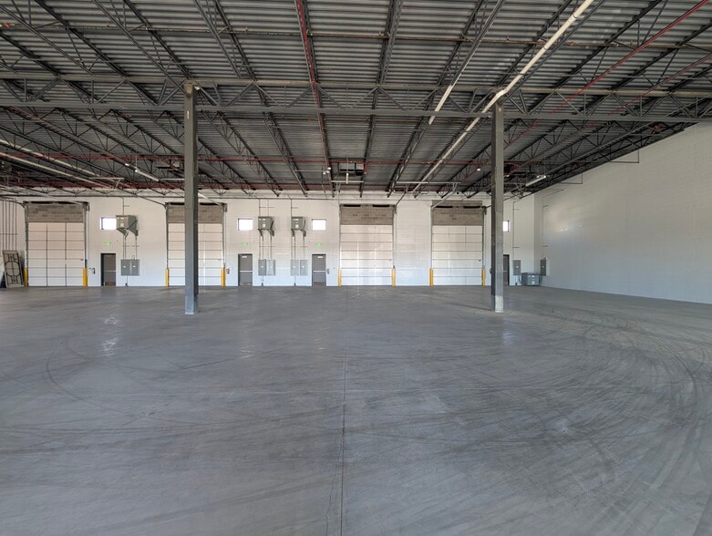 More Photos Of 675 Garden dr, Pleasant Grove Storefront Retail Office For Lease