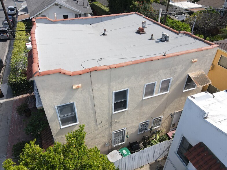 More Photos Of 3216 E 4th St, Long Beach Apartments For Sale