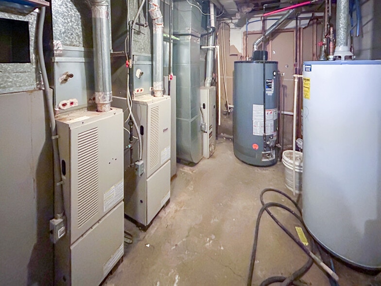 More Photos Of 718 E Mount Morris Rd, Mount Morris Storefront Retail Residential For Sale