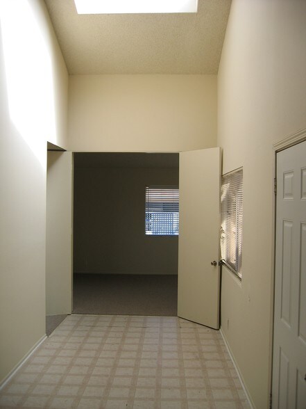 More Photos Of 16591 E Buena Vista, Orange Multifamily For Sale