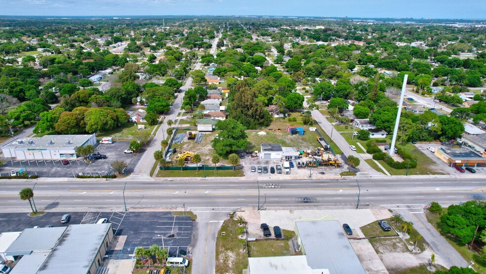 More Photos Of 2108 Orange Ave, Fort Pierce Freestanding For Sale
