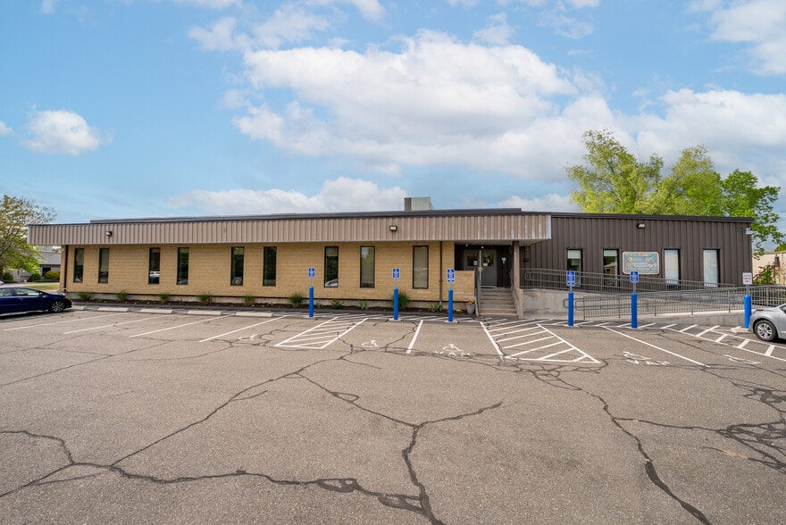 More Photos Of 2024 Westover Rd, Chicopee Warehouse For Sale