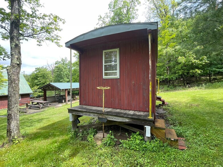 More Photos Of 853 Fairview Rd, Howard Apartments For Sale