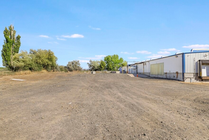 More Photos Of 4074 N 2000 E, Filer Warehouse For Sale