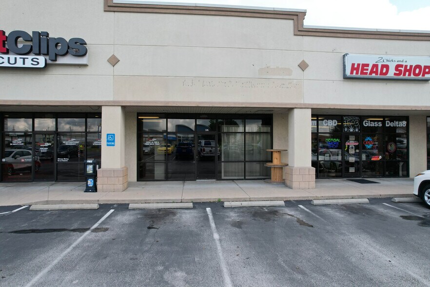 More Photos Of 1501-1513 W State Highway J, Ozark General Retail For Lease