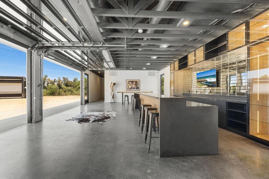 More Photos Of 36051 E Benton Rd, Temecula Winery Vineyard For Sale