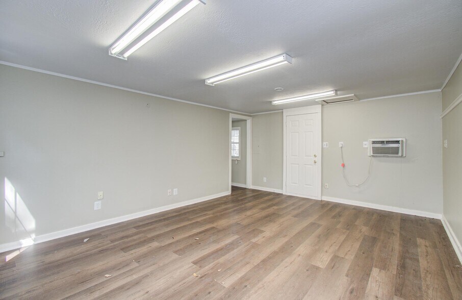 More Photos Of , League City Office For Sale