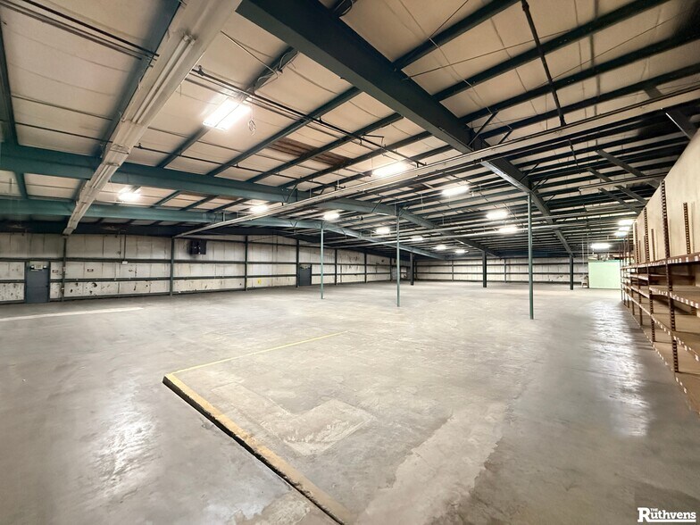 More Photos Of 3310 Reynolds Rd, Lakeland Warehouse For Lease