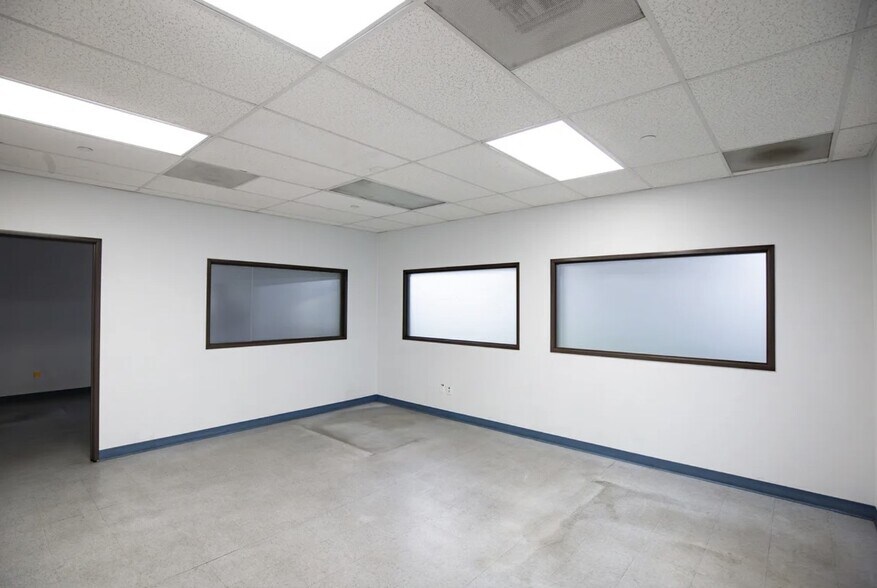 More Photos Of 8731 & 8741 Pioneer Blvd, Santa Fe Springs Warehouse For Lease