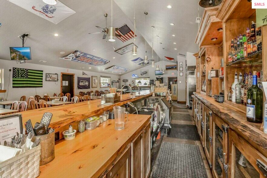 More Photos Of 213 E 4th Ave, Clark Fork Restaurant For Sale