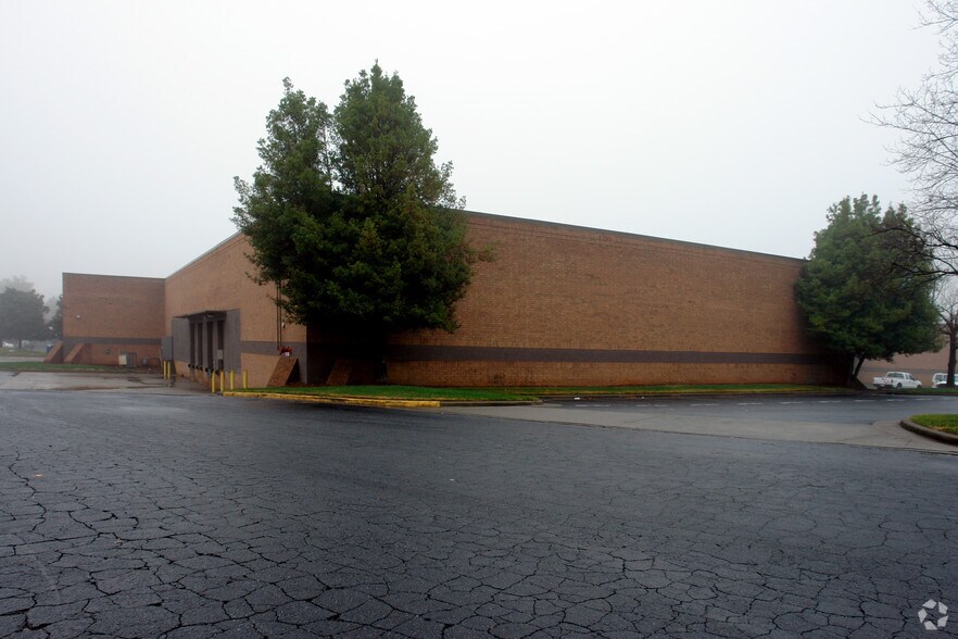 More Photos Of 3000 Pacific Dr, Norcross Warehouse For Lease