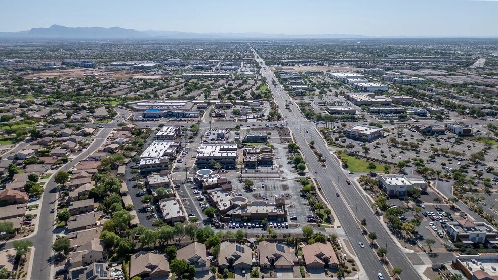 More Photos Of 2314 S Val Vista Dr, Gilbert Medical For Sale